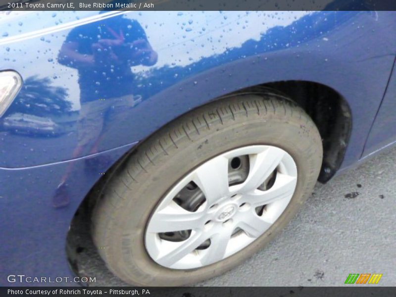 Blue Ribbon Metallic / Ash 2011 Toyota Camry LE