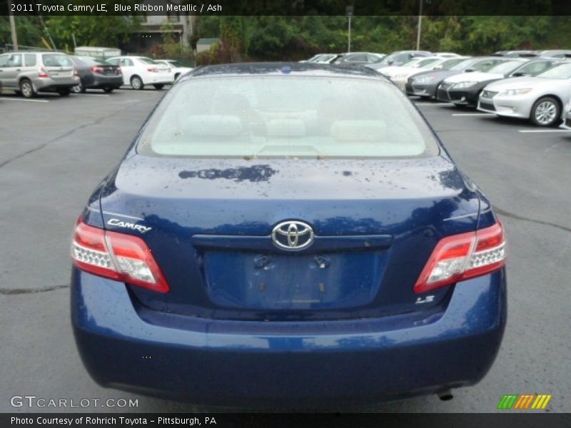 Blue Ribbon Metallic / Ash 2011 Toyota Camry LE