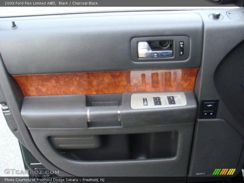 Black / Charcoal Black 2009 Ford Flex Limited AWD