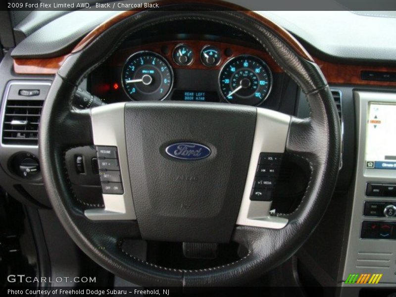 Black / Charcoal Black 2009 Ford Flex Limited AWD