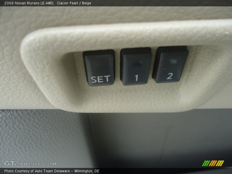 Glacier Pearl / Beige 2009 Nissan Murano LE AWD
