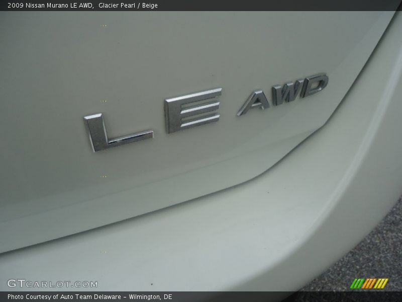 Glacier Pearl / Beige 2009 Nissan Murano LE AWD