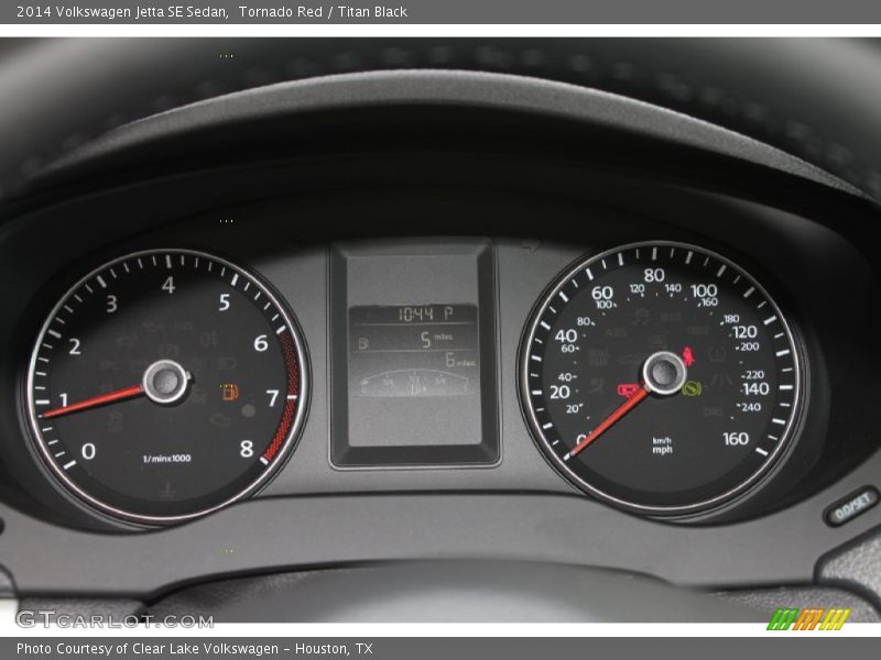 Tornado Red / Titan Black 2014 Volkswagen Jetta SE Sedan