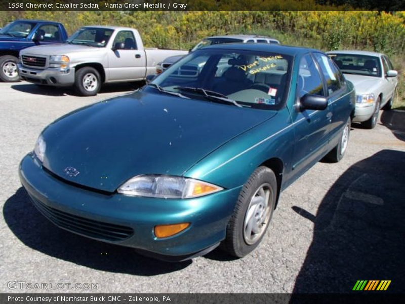 Manta Green Metallic / Gray 1998 Chevrolet Cavalier Sedan
