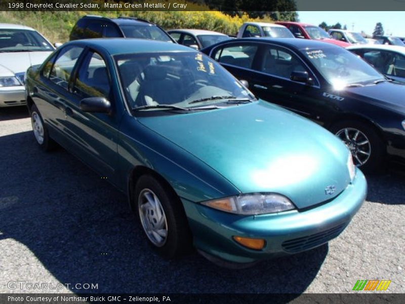 Manta Green Metallic / Gray 1998 Chevrolet Cavalier Sedan