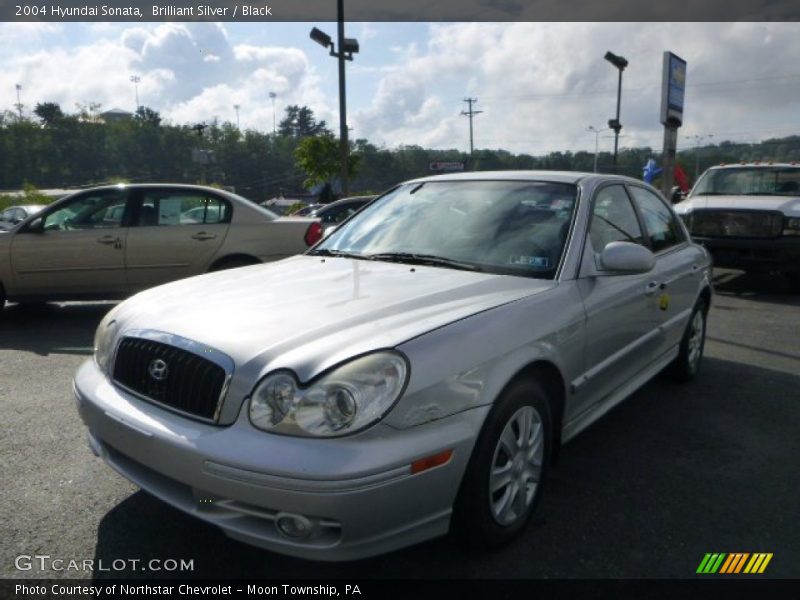 Brilliant Silver / Black 2004 Hyundai Sonata