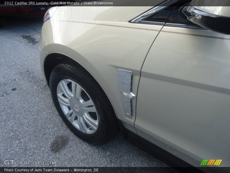 Gold Mist Metallic / Shale/Brownstone 2012 Cadillac SRX Luxury