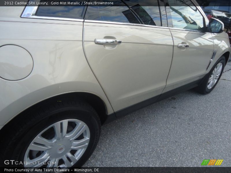 Gold Mist Metallic / Shale/Brownstone 2012 Cadillac SRX Luxury