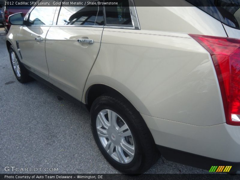 Gold Mist Metallic / Shale/Brownstone 2012 Cadillac SRX Luxury