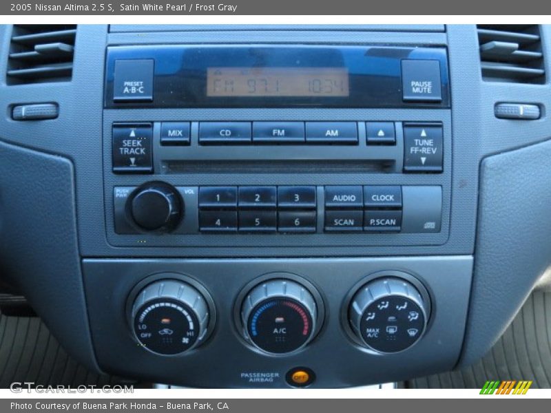 Satin White Pearl / Frost Gray 2005 Nissan Altima 2.5 S