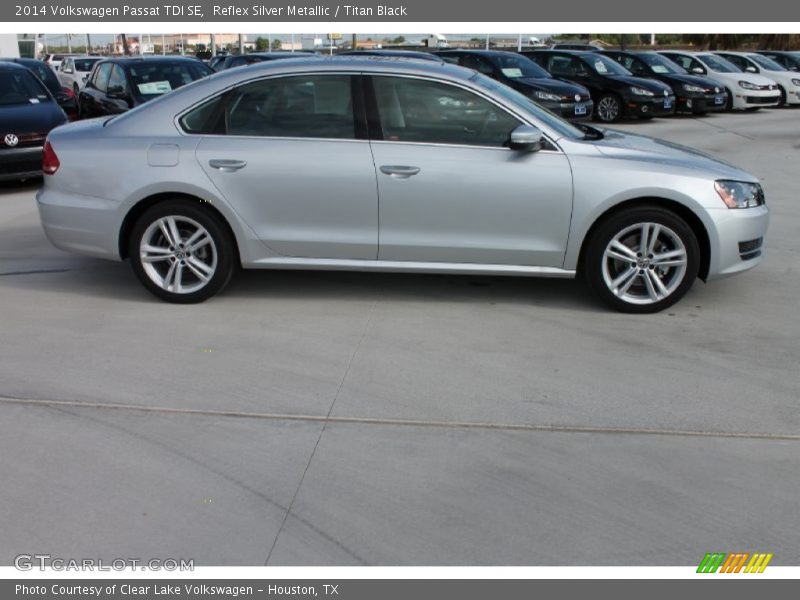 Reflex Silver Metallic / Titan Black 2014 Volkswagen Passat TDI SE