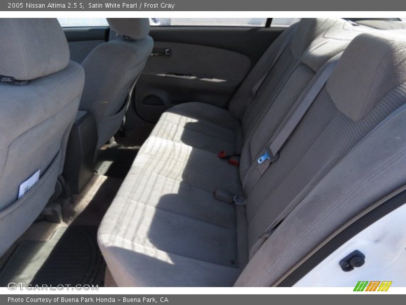 Satin White Pearl / Frost Gray 2005 Nissan Altima 2.5 S