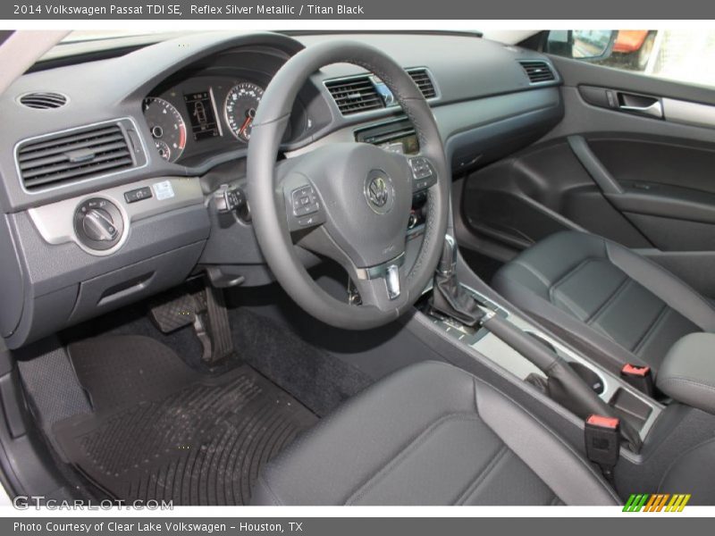 Reflex Silver Metallic / Titan Black 2014 Volkswagen Passat TDI SE