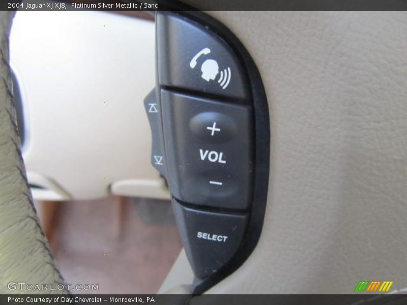 Platinum Silver Metallic / Sand 2004 Jaguar XJ XJ8