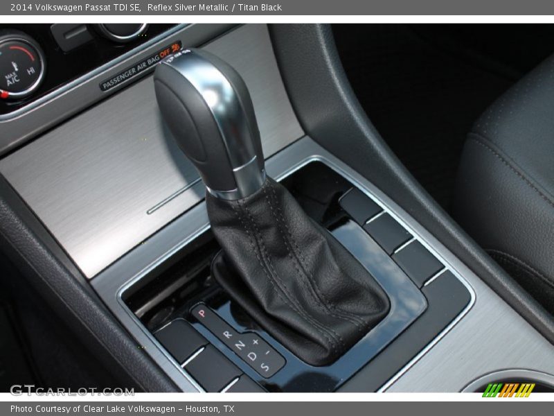 Reflex Silver Metallic / Titan Black 2014 Volkswagen Passat TDI SE