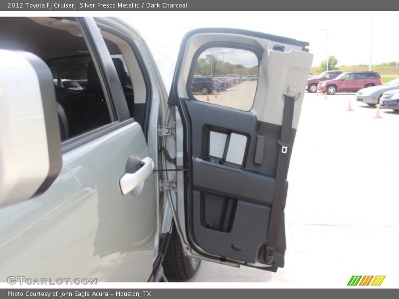 Silver Fresco Metallic / Dark Charcoal 2012 Toyota FJ Cruiser