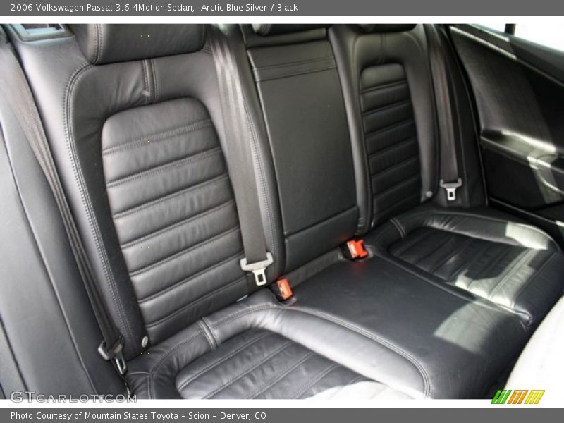 Arctic Blue Silver / Black 2006 Volkswagen Passat 3.6 4Motion Sedan
