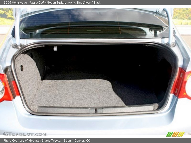 Arctic Blue Silver / Black 2006 Volkswagen Passat 3.6 4Motion Sedan