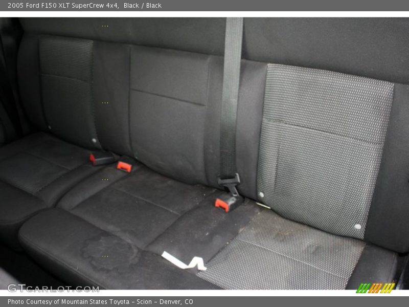 Black / Black 2005 Ford F150 XLT SuperCrew 4x4