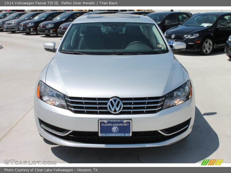 Reflex Silver Metallic / Titan Black 2014 Volkswagen Passat TDI SE