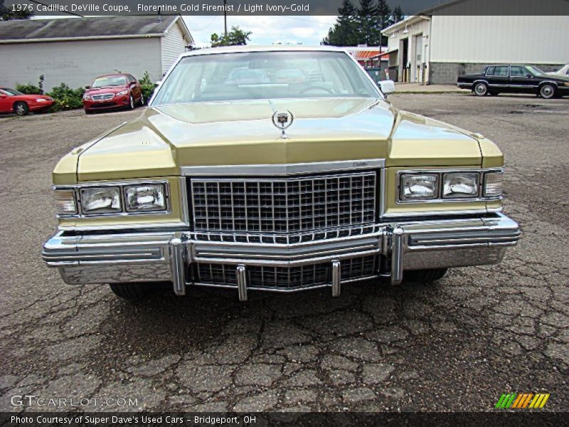 Florentine Gold Firemist / Light Ivory-Gold 1976 Cadillac DeVille Coupe