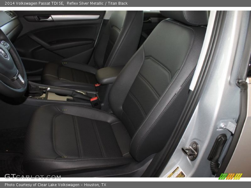 Reflex Silver Metallic / Titan Black 2014 Volkswagen Passat TDI SE