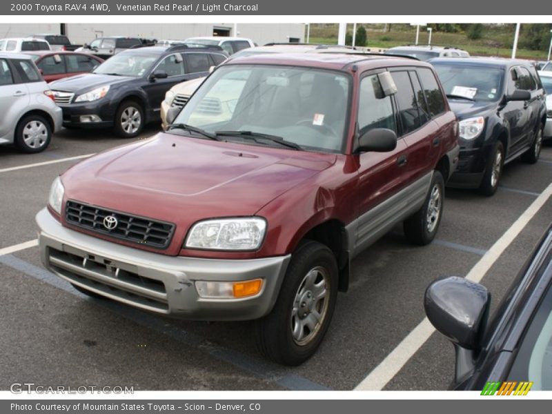 Venetian Red Pearl / Light Charcoal 2000 Toyota RAV4 4WD