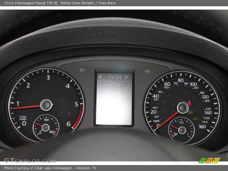 Reflex Silver Metallic / Titan Black 2014 Volkswagen Passat TDI SE