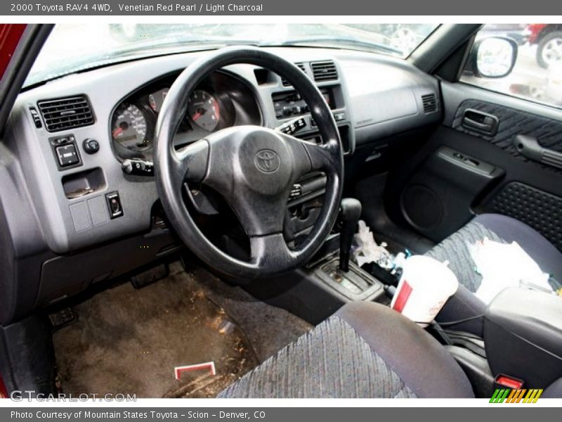 Venetian Red Pearl / Light Charcoal 2000 Toyota RAV4 4WD