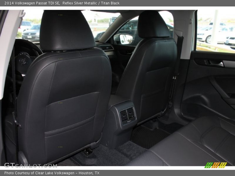 Reflex Silver Metallic / Titan Black 2014 Volkswagen Passat TDI SE