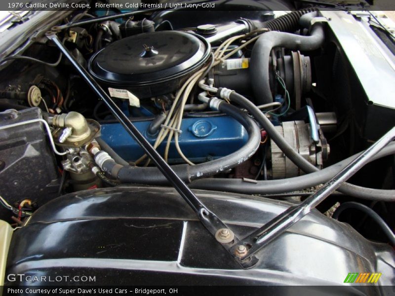 Florentine Gold Firemist / Light Ivory-Gold 1976 Cadillac DeVille Coupe