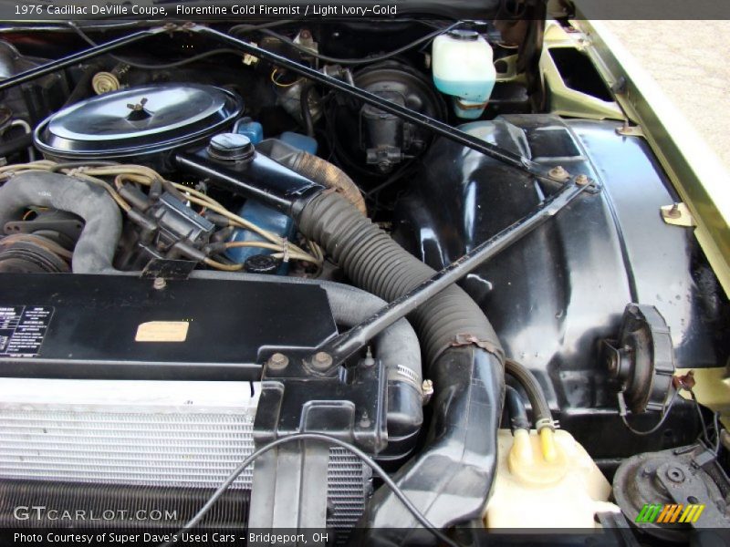 Florentine Gold Firemist / Light Ivory-Gold 1976 Cadillac DeVille Coupe