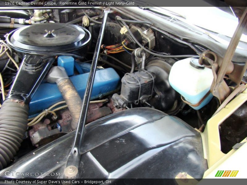 Florentine Gold Firemist / Light Ivory-Gold 1976 Cadillac DeVille Coupe