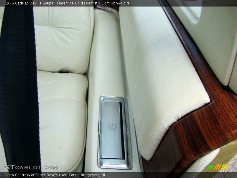Florentine Gold Firemist / Light Ivory-Gold 1976 Cadillac DeVille Coupe
