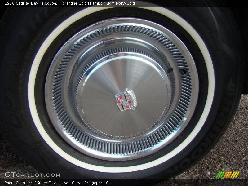 Florentine Gold Firemist / Light Ivory-Gold 1976 Cadillac DeVille Coupe