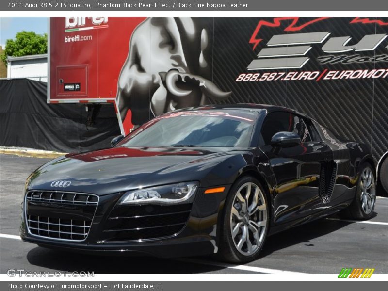 Phantom Black Pearl Effect / Black Fine Nappa Leather 2011 Audi R8 5.2 FSI quattro