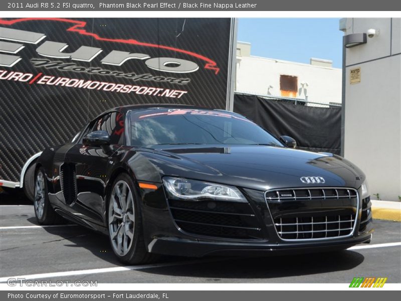 Phantom Black Pearl Effect / Black Fine Nappa Leather 2011 Audi R8 5.2 FSI quattro