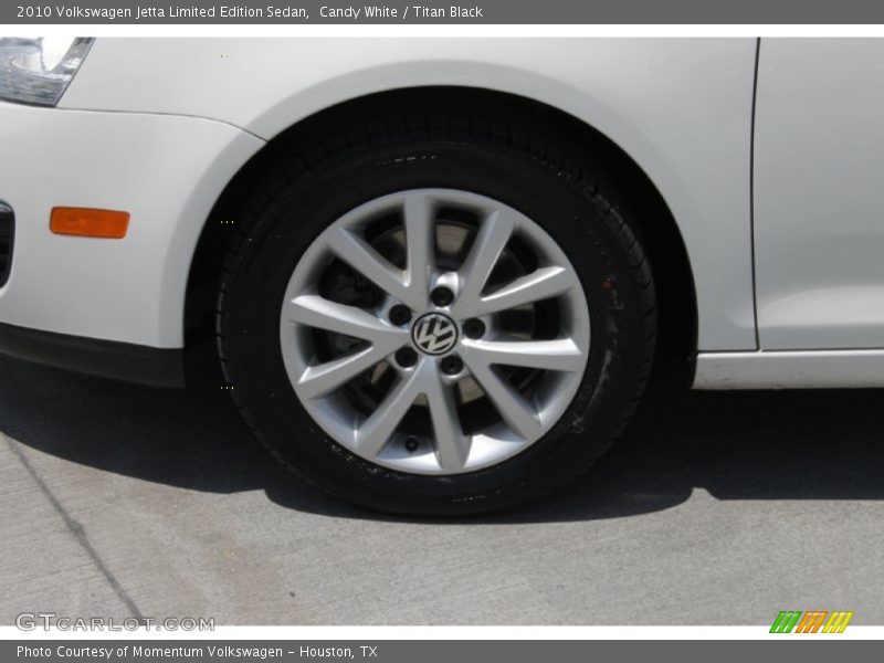 Candy White / Titan Black 2010 Volkswagen Jetta Limited Edition Sedan