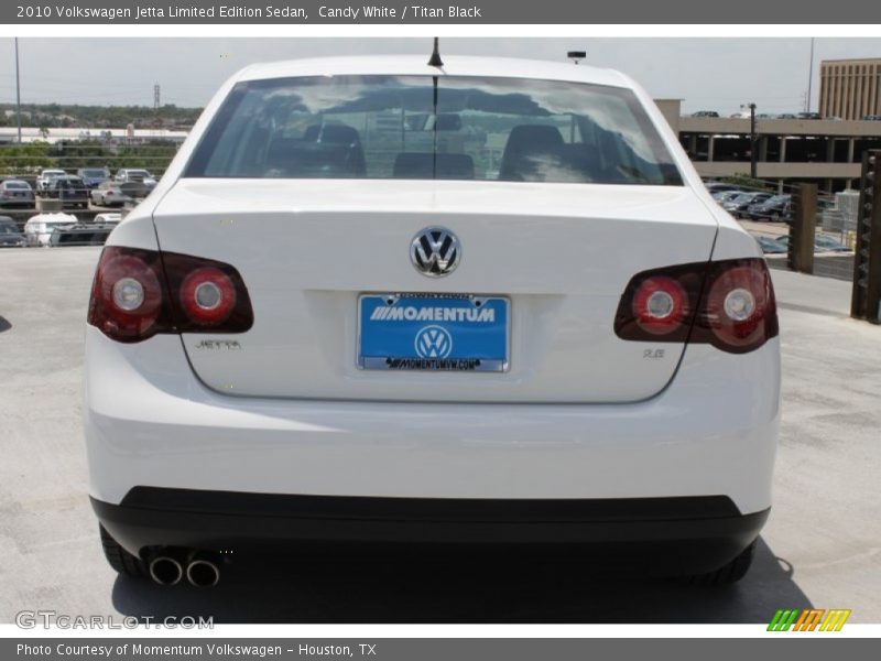 Candy White / Titan Black 2010 Volkswagen Jetta Limited Edition Sedan