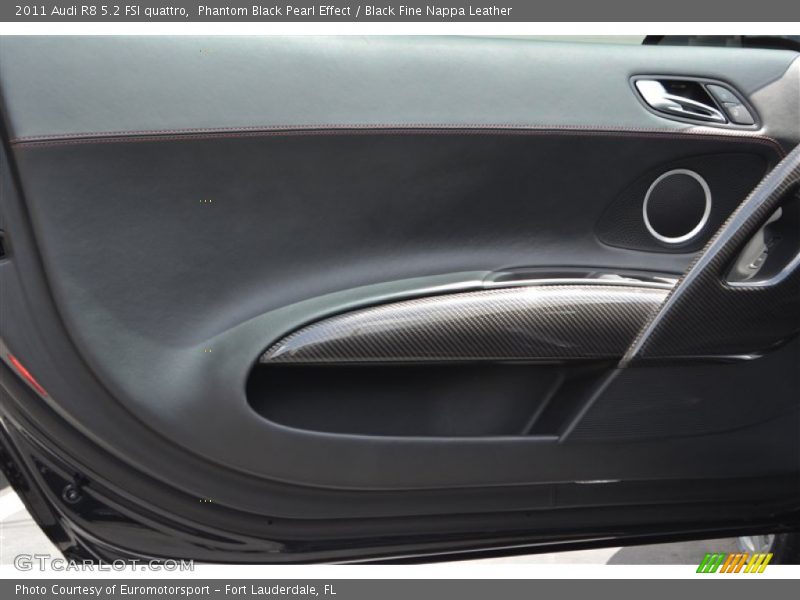 Phantom Black Pearl Effect / Black Fine Nappa Leather 2011 Audi R8 5.2 FSI quattro