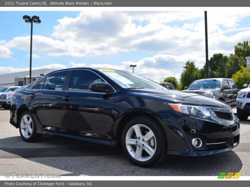 Attitude Black Metallic / Black/Ash 2012 Toyota Camry SE