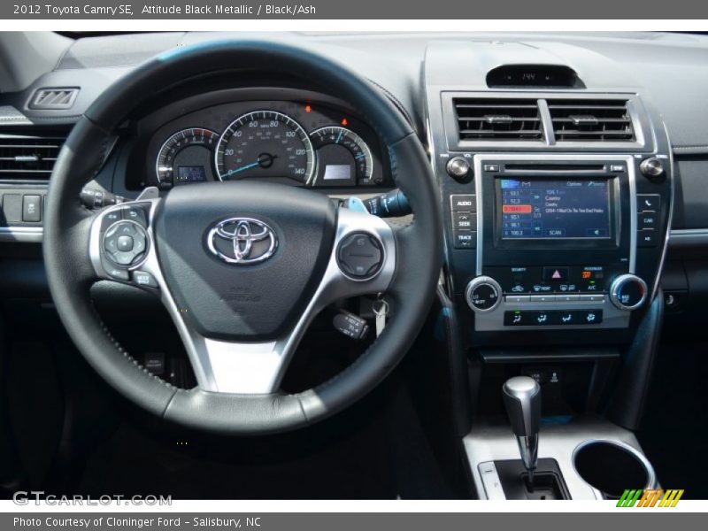 Attitude Black Metallic / Black/Ash 2012 Toyota Camry SE