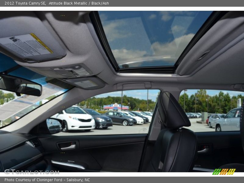 Attitude Black Metallic / Black/Ash 2012 Toyota Camry SE