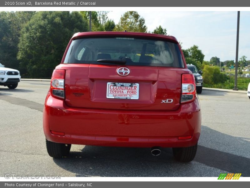 Barcelona Red Metallic / Charcoal 2010 Scion xD