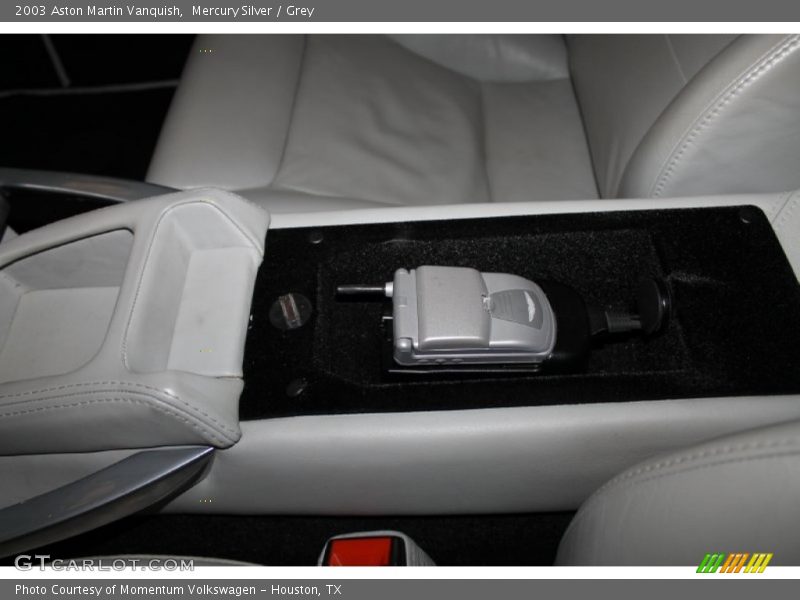 Mercury Silver / Grey 2003 Aston Martin Vanquish