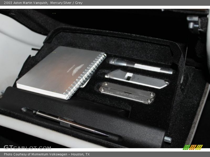 Mercury Silver / Grey 2003 Aston Martin Vanquish
