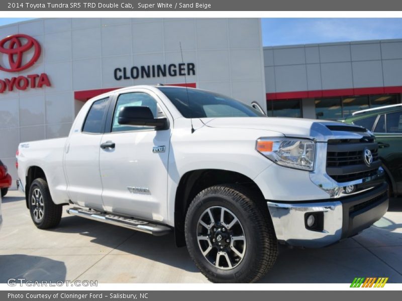 Super White / Sand Beige 2014 Toyota Tundra SR5 TRD Double Cab