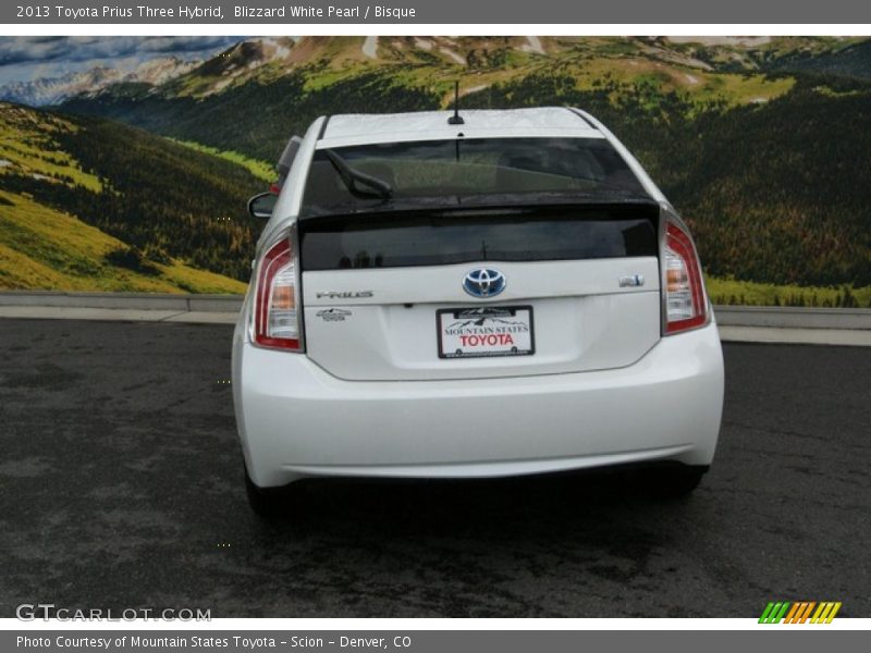 Blizzard White Pearl / Bisque 2013 Toyota Prius Three Hybrid