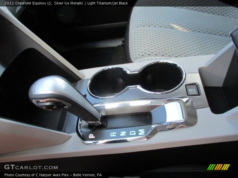 Silver Ice Metallic / Light Titanium/Jet Black 2011 Chevrolet Equinox LS