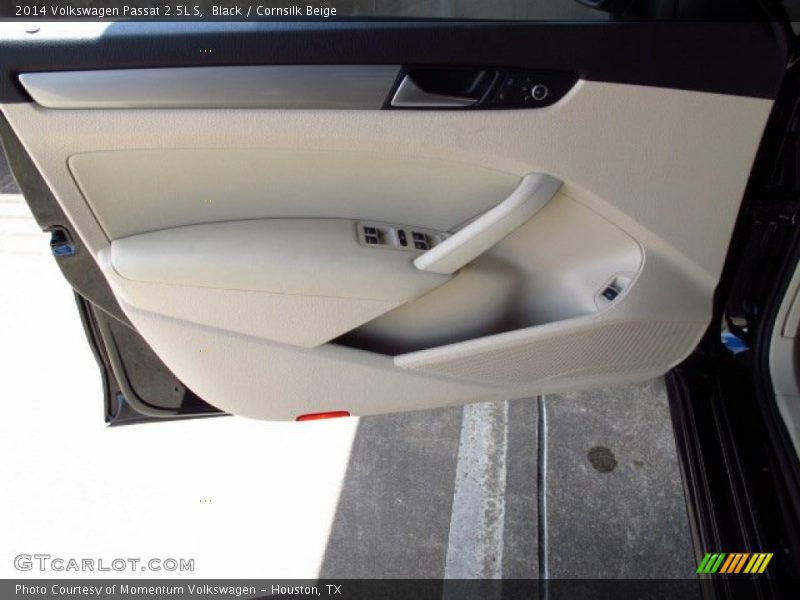 Black / Cornsilk Beige 2014 Volkswagen Passat 2.5L S